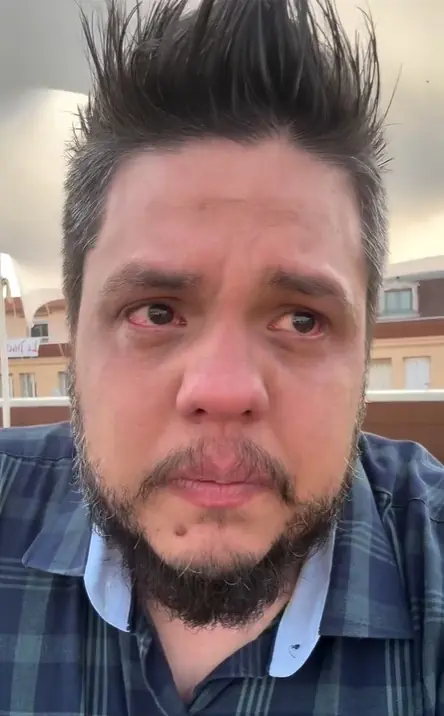 "Eu vim pra cá porque, mesmo que tivessem roubado todos os equipamentos, eu não queria que tivessem roubado a entrevista que eu sempre sonhei em fazer", lamentou ele (Foto: Instagram)