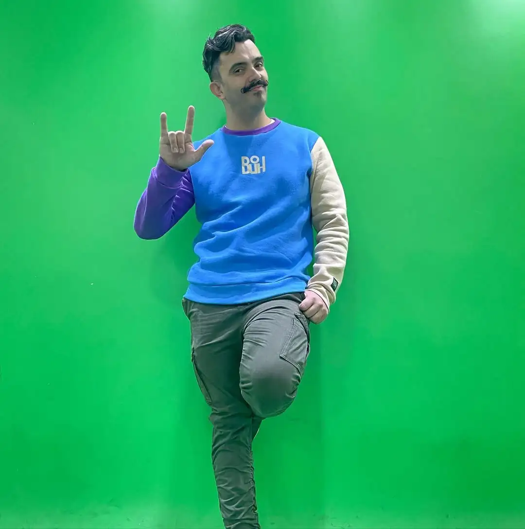 Sempre de forma consensual e, em muitos casos, registradas em vídeo como conteúdo para plataformas adultas (Foto: Instagram)