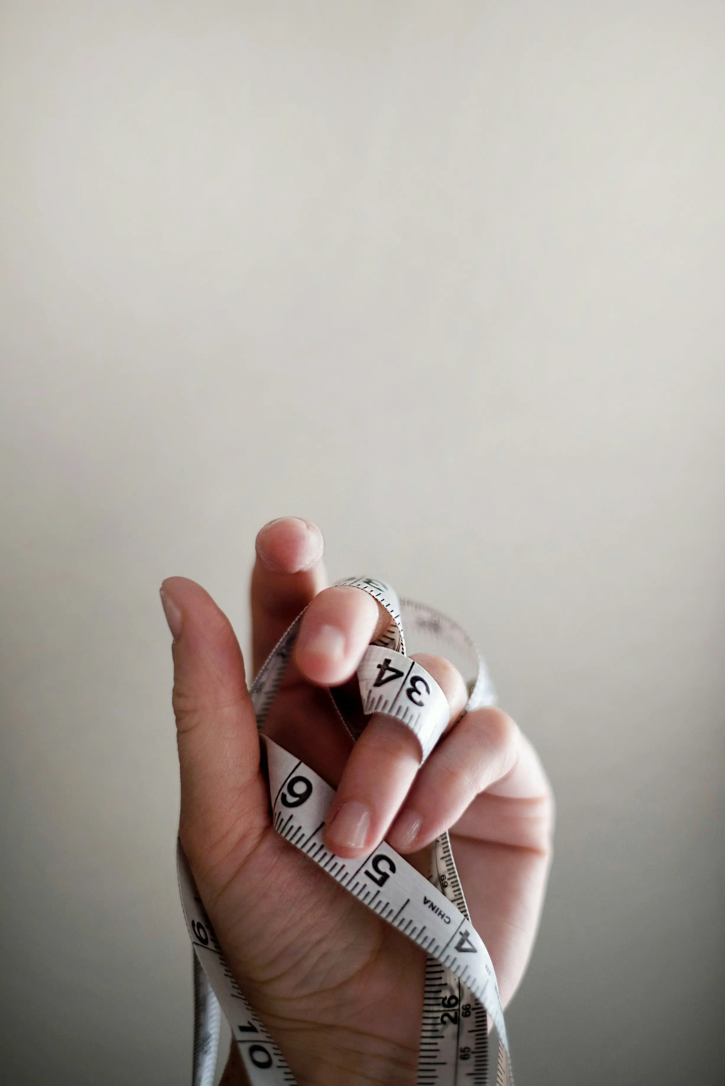 Antes, o procedimento era permitido apenas para pacientes com IMC acima de 35 com doenças associadas, ou acima de 40 sem necessidade de comorbidades (Foto: Unsplash)